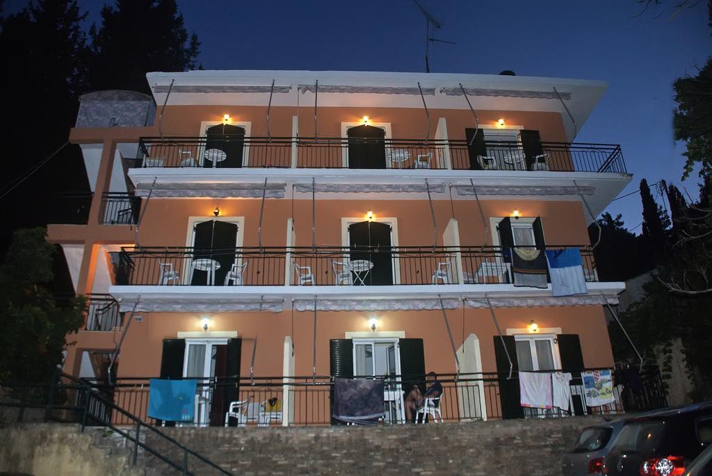 Empress Corfu Apartment Perama  Bagian luar foto